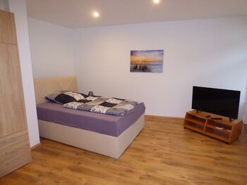 Großzügiges möbliertes Appartement mit Balkon !