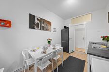 Worker Place Hafentor Hamburg Picture 6