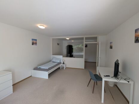 Monteurwohnungen, WaMa, SpüMa, Parkplatz, modern und günstig Bild 2