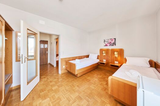 Monteur-Apartmenthaus in Straubing NEU