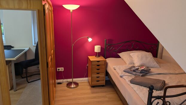 Großzügiges Gästezimmer Dormagen Nähe Bahnhof Bild 4