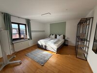 LeMa Wohnen – 3BR Apartment | 5 Beds + Sofa | Central Höchstadt Zdjęcie 3