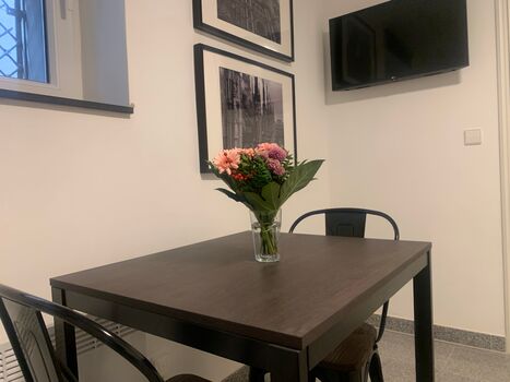 Moderne Wohnung für 2 Pers. in Stuttgart-Mitte Bild 4