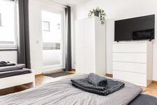 CosyHomes24 (MH06) • Stellplatz • Balkon • City Bild 9