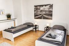 CosyHomes24 (MH06) • Stellplatz • Balkon • City Bild 6