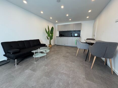 W&P Living: Wohnung mit Ausblick- Parkplatz
