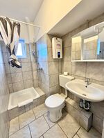 Frisch renovierte Monteurwohnungen im Herzen Neumünsters Bild 9