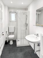 Monteurzimmer2Rent Premium Apartment - Schweinfurt Bild 9