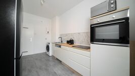 Große Vollausgestattete-Küche 