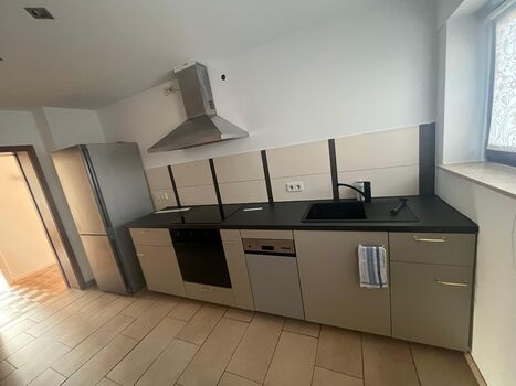 Große Monteurwohnung mit 3 Schlafzimmern, Balkon und WLAN Bild 2