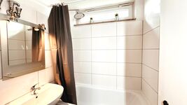 Monteurwohnung mit Balkon und Wohnzimmer Zdjęcie 13