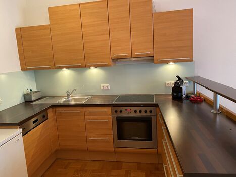 Apartment Hopfeld