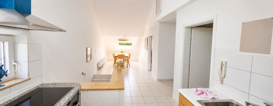 Loft für 8 Gäste 135qm Dachterrasse Wlan Parkplatz Smart Picture 5