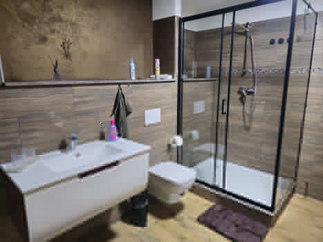 Frisch sanierte Monteurwohnung Bild 5