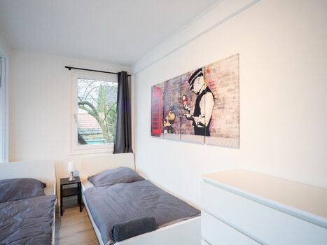 Haus: 4 Whg. + Max. 27 Per. Bild 4