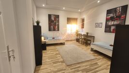 TOMASZ LIVING Alsdorf: 0% Risiko | Einzelbetten | WLAN Picture 2