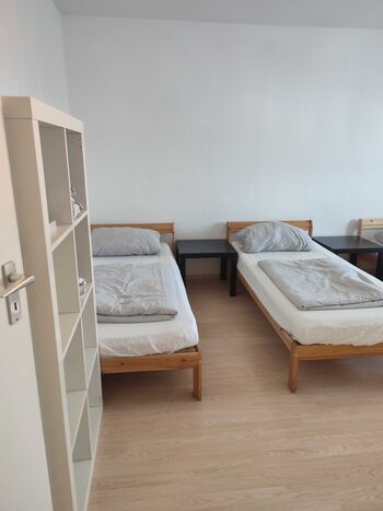 Schlafzimmer 2