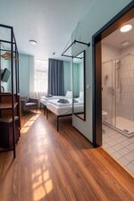 Das Schreder Hotel - Munich Free Parking Picture 12