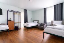 Das Schreder Hotel - Munich Free Parking Picture 11