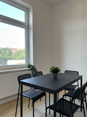 Vollausgestattete 4-Zimmer Wohnung in Hamburg-Harburg Bild 3