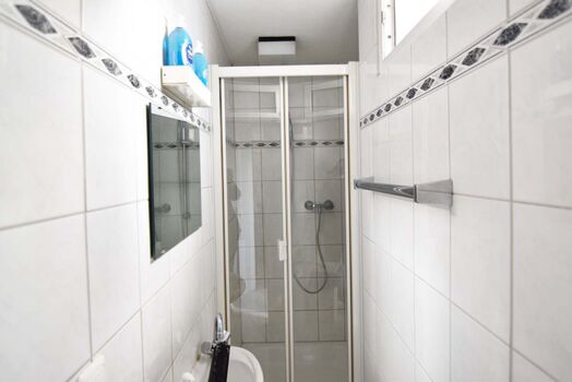 HomeRent Bergisch Gladbach, Leverkusen & mehr Zdjęcie 1