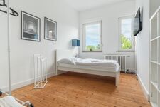 S12 | Workers Home | 7 Betten | 4 Schlafzimmer Bild 11