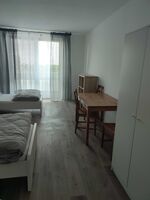 Schlafzimmer 4