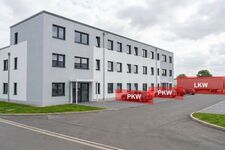 GK21 / TOMASZ-LIVING in ESCHWEILER - Großer Parkplatz am Haus Zdjęcie 10