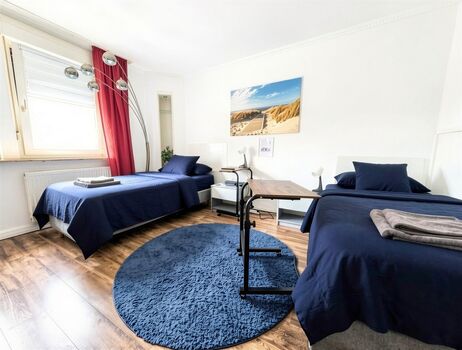 ab 05. Juli: 3-Zimmer Apartment mit 5 Einzelbetten
