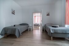 revLIVING Montage Luxus Apartment Hohenwarth Bild 1