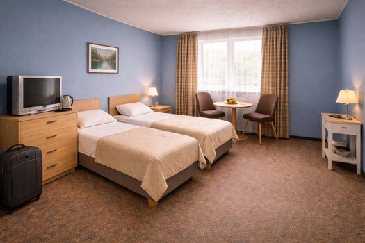 Top Lage, Top Preis: Mitarbeiterzimmer ab 16 Euro!