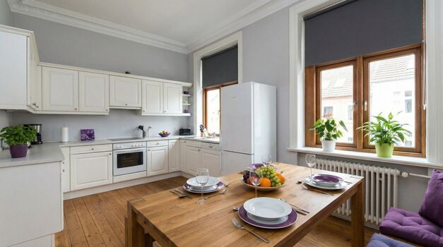 FL26 / TOMASZ-LIVING in SCHLESWIG - Zentral + Parkplatz