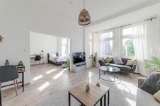 Wohnzimmer + Schlafbereich