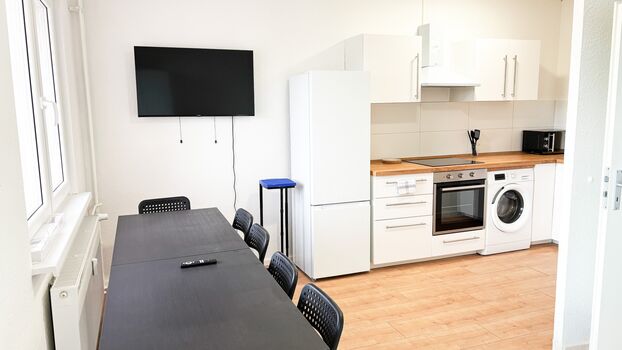Gemütliche Wohnung mit Terrasse, WLAN, Küche, etc