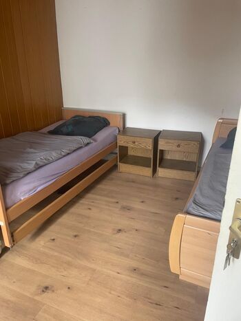 **ZENTRAL IN KÖLN MONTEURZIMMER** Bild 2
