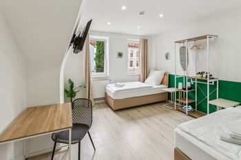 www.jenapartments.com