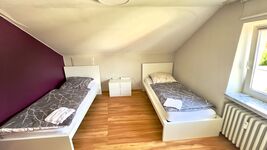 4 Bett Appartment mit Balkon fussnah zum Rhein Bild 2