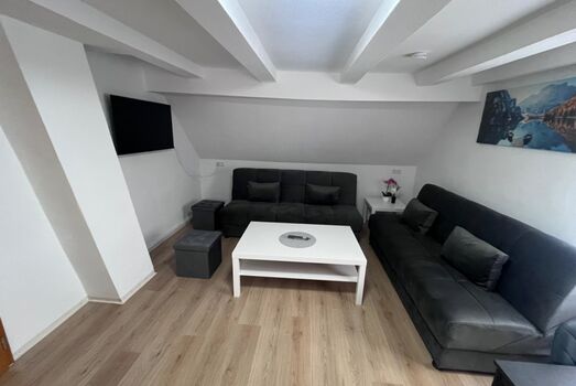 Gemütliches Dachgeschossapartment Picture 2