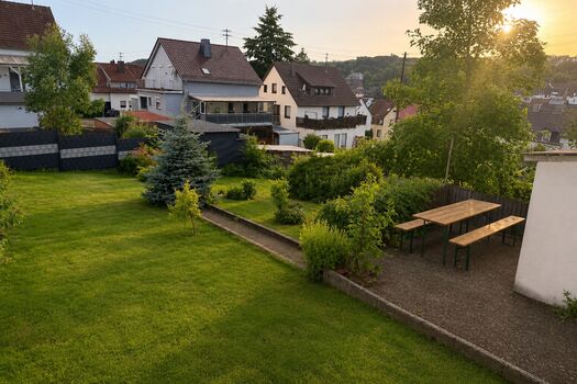 Monteurhaus / Unterkunft für bis zu 12 Personen – ab 9,50 Eu Bild 2