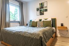 EasyStayII – Premium Monteur- und Ferienwohnung in Krefeld 6Per. Zdjęcie 1