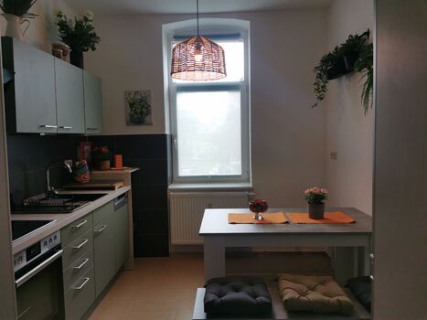 Moderne Monteur-Ferienwohnung mit 4 SZ, Perfekt für Projekte