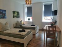 Moderne Monteur-Ferienwohnung mit 4 SZ, Perfekt für Projekte Bild 2