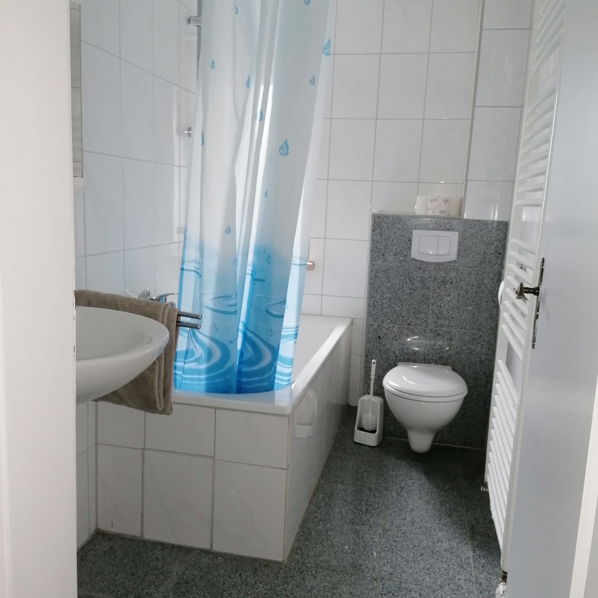 Picture 5