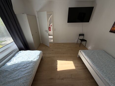 Kassel | 4 bis 10 Pers. | Einzel+ Doppelzimmer | TV | Küche | Internet Bild 4