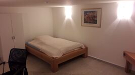 Voll möbilierte Zimmer