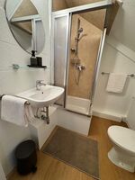 Reimers Rooms- 13 Gästezimmer bis zu 22 Personen Bild 18