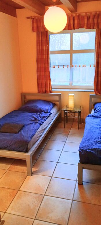 Wohnung Flieder Schlafzimmer 1