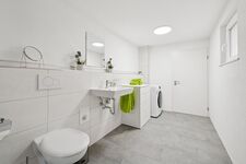 Ruhiges voll ausgestattetes Haus mit Terrasse Bild 2