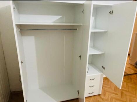 Zimmer nahe Daimler in Stuttgart-Untertürkheim Bild 4