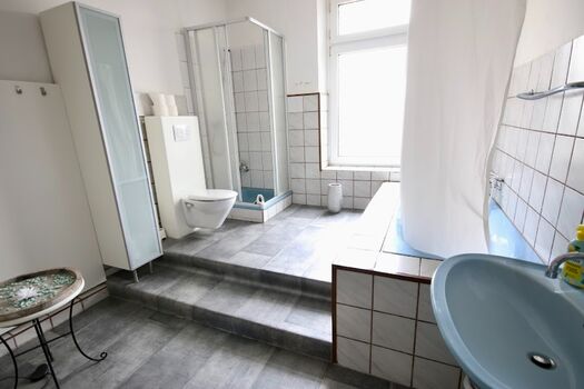 G21-23 W Wohnung/Flat Grenzstraße Picture 3